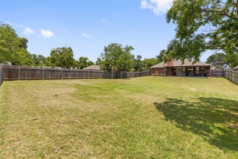 506 Maple Street Aubrey TX 76227