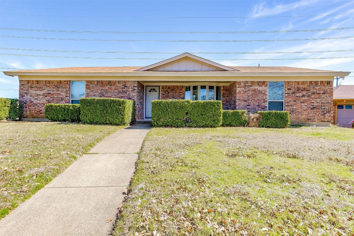 3001 Green Valley Lane Arlington TX 76014