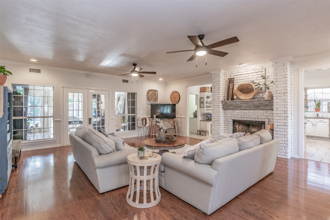 7701 Ridgeway Court North Richland Hills TX 76182