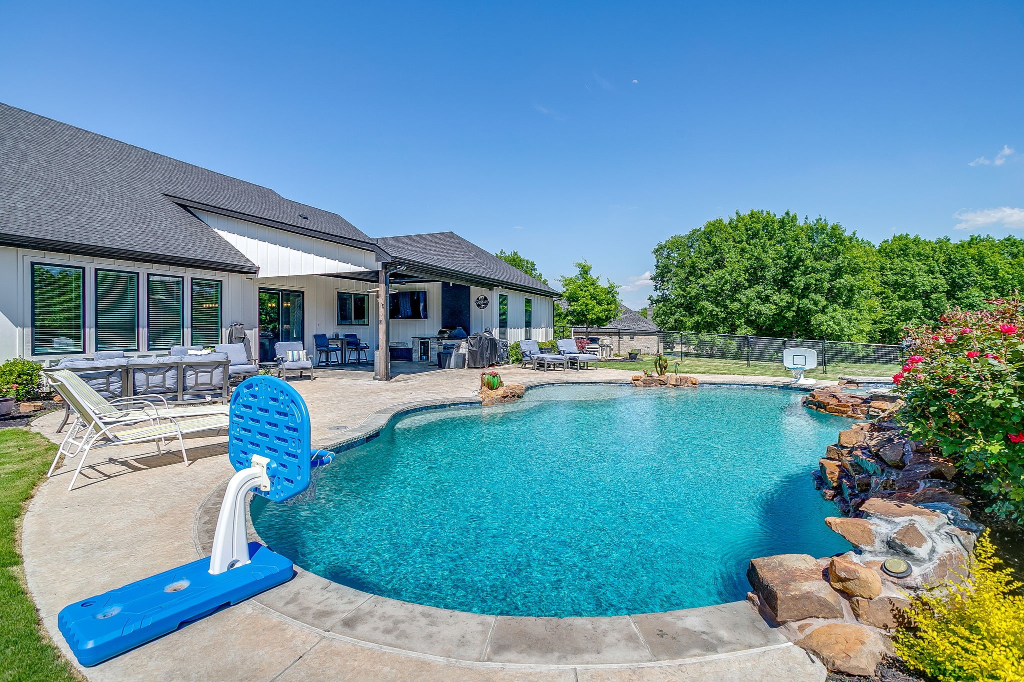 2029 Shady Creek Crossing Azle TX 76020
