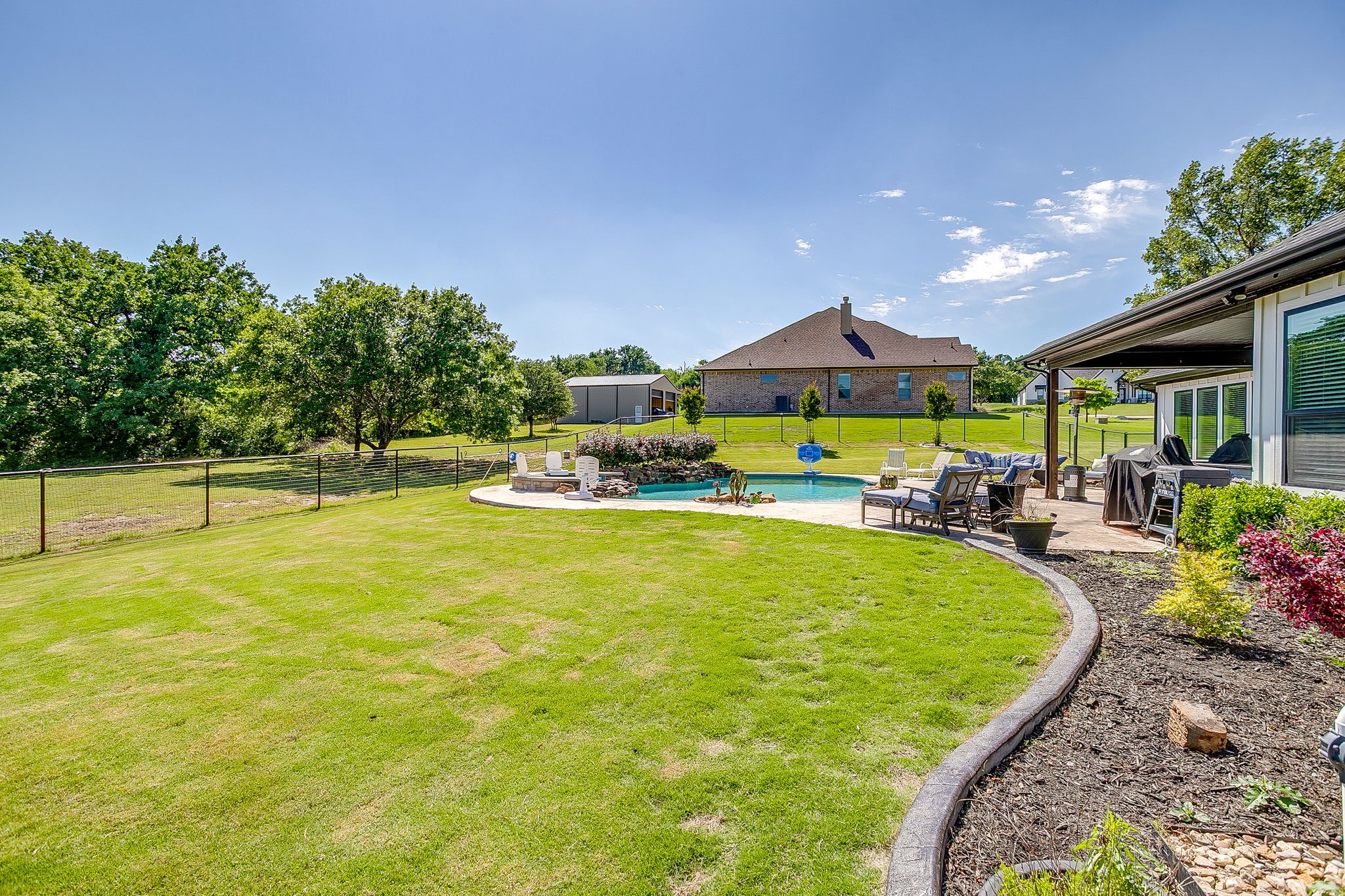 2029 Shady Creek Crossing Azle TX 76020