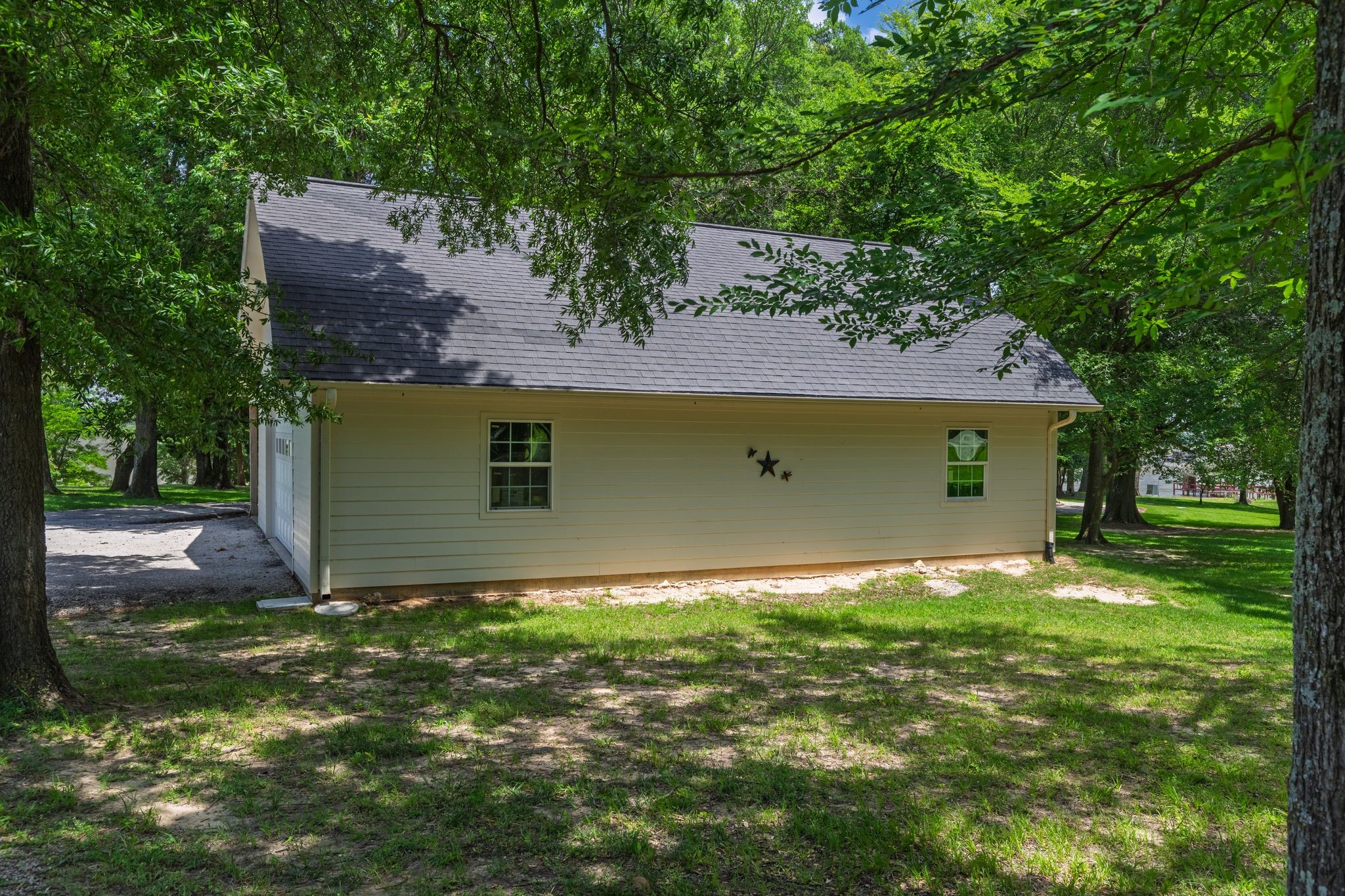 1185 Rs County Road 3503 Emory TX 75440