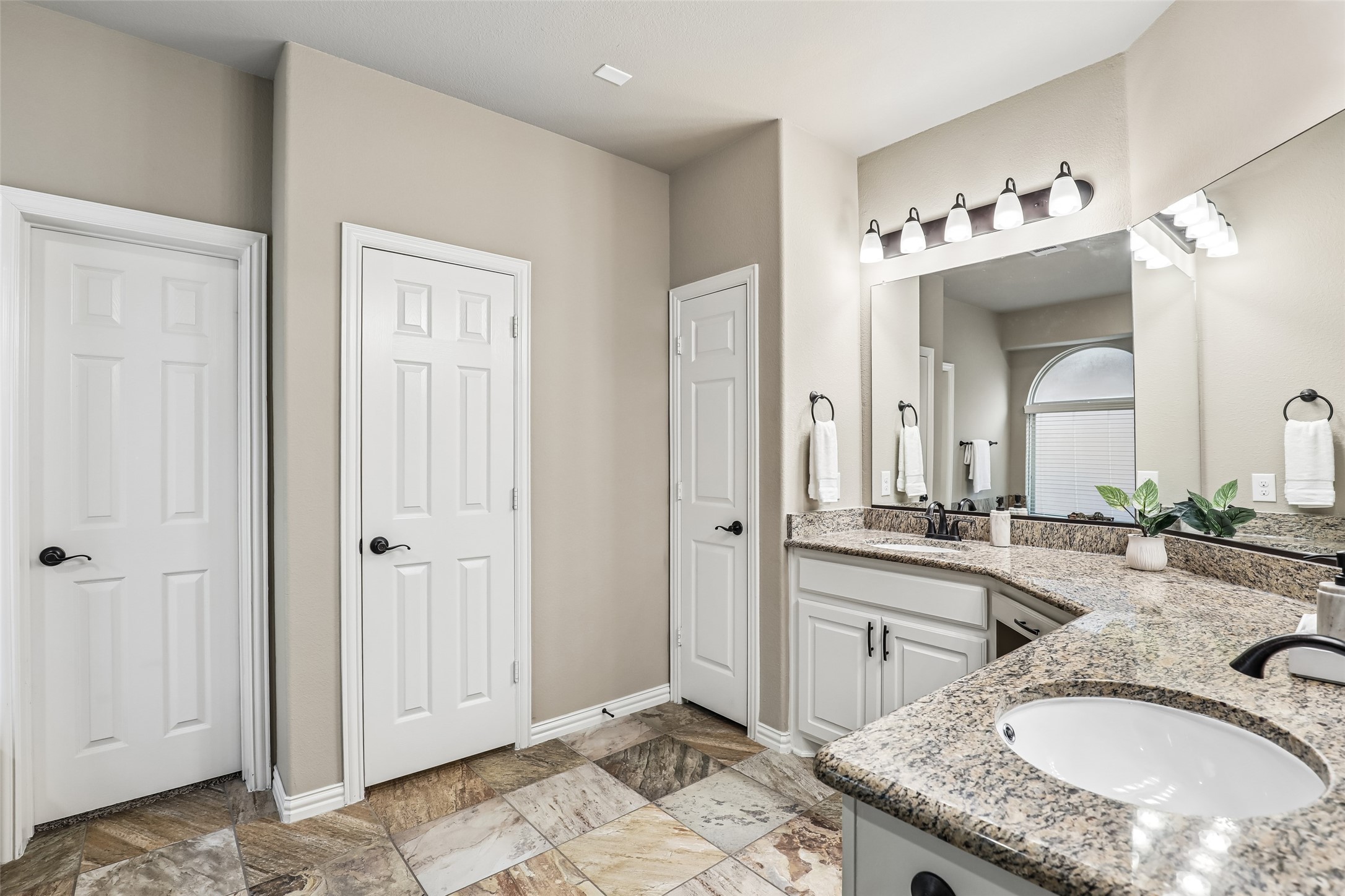 1325 Desert Barrel Drive Fort Worth TX 76177