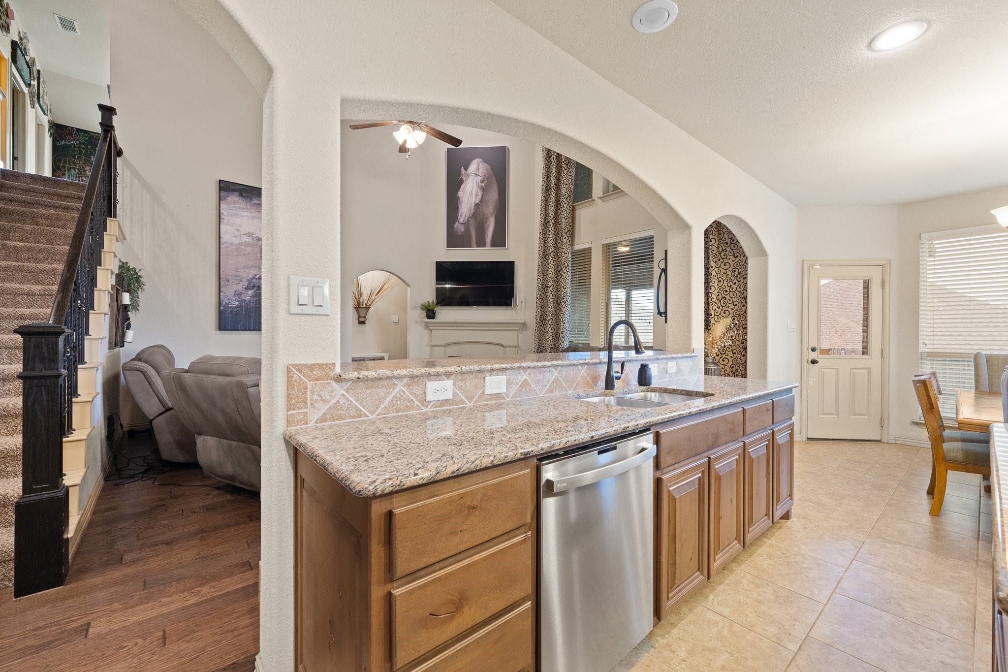 2416 Otero Pass Fort Worth TX 76131