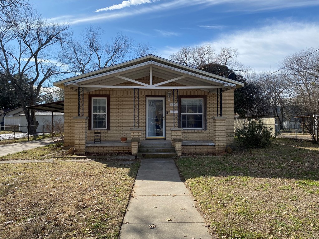 622 N Race Street Stephenville TX 76401