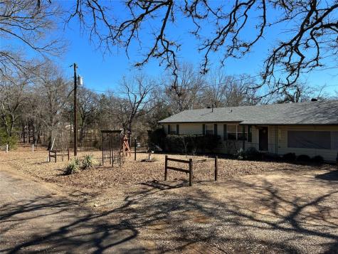 1003 County Road 2515 Bonham TX 75418