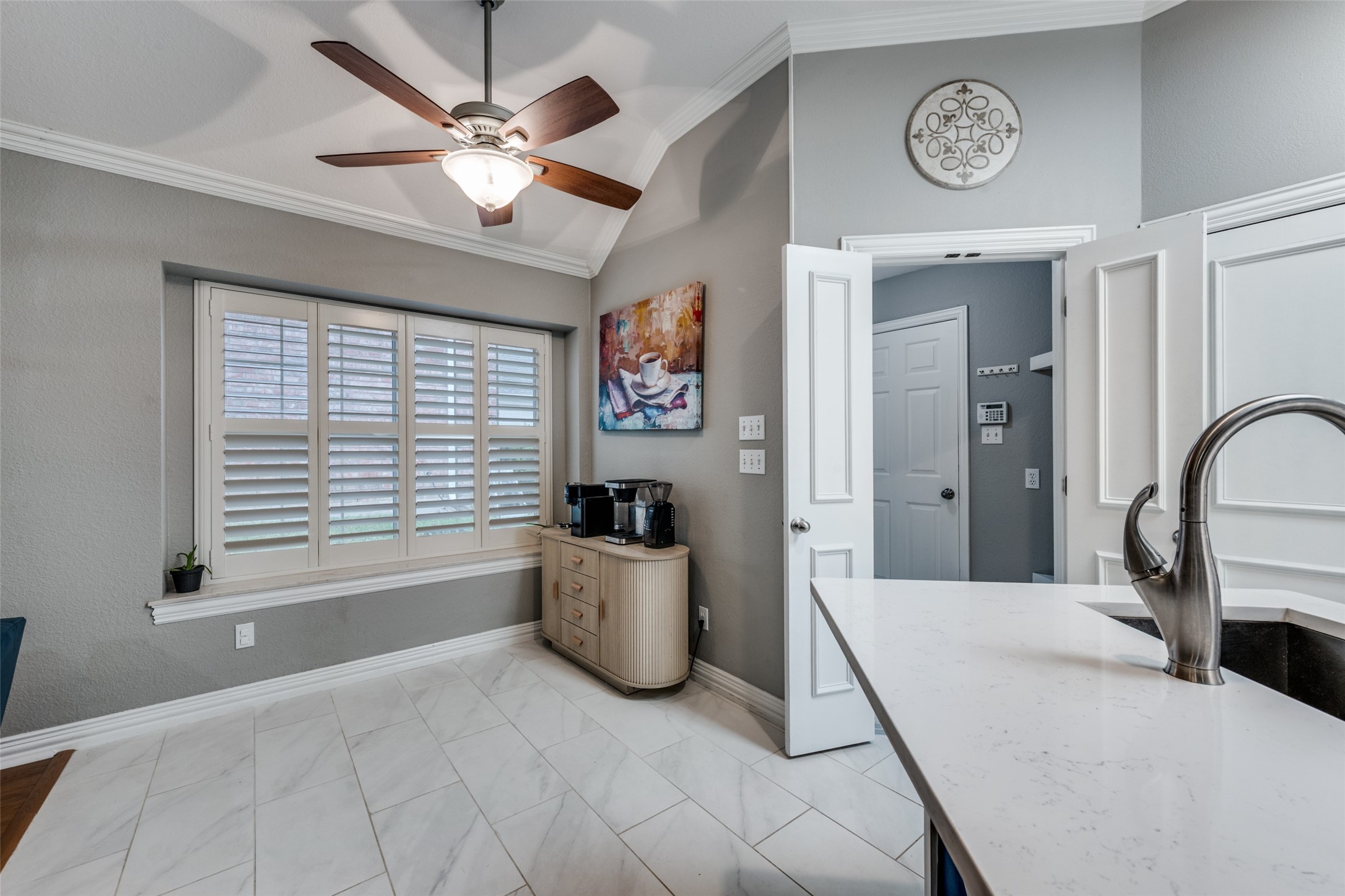 2720 Holly Brook Court Bedford TX 76021