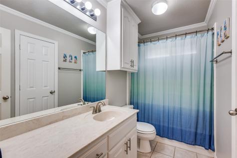 2720 Holly Brook Court Bedford TX 76021