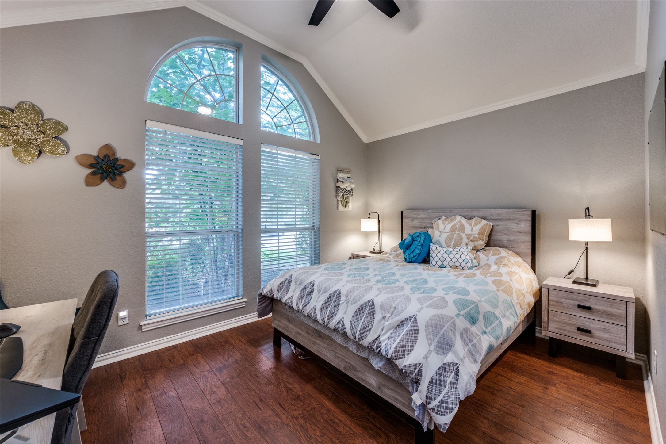 2720 Holly Brook Court Bedford TX 76021