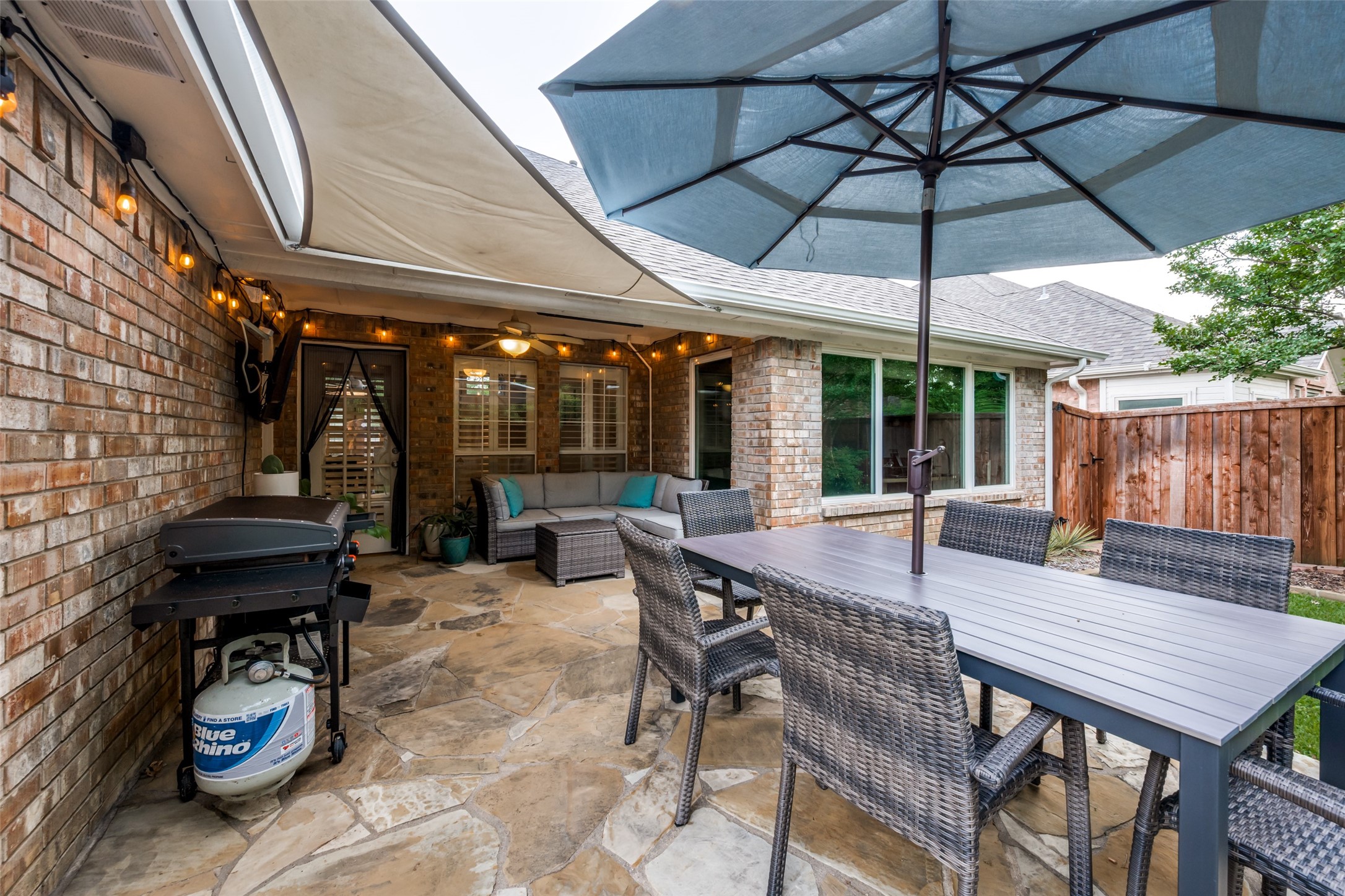 2720 Holly Brook Court Bedford TX 76021