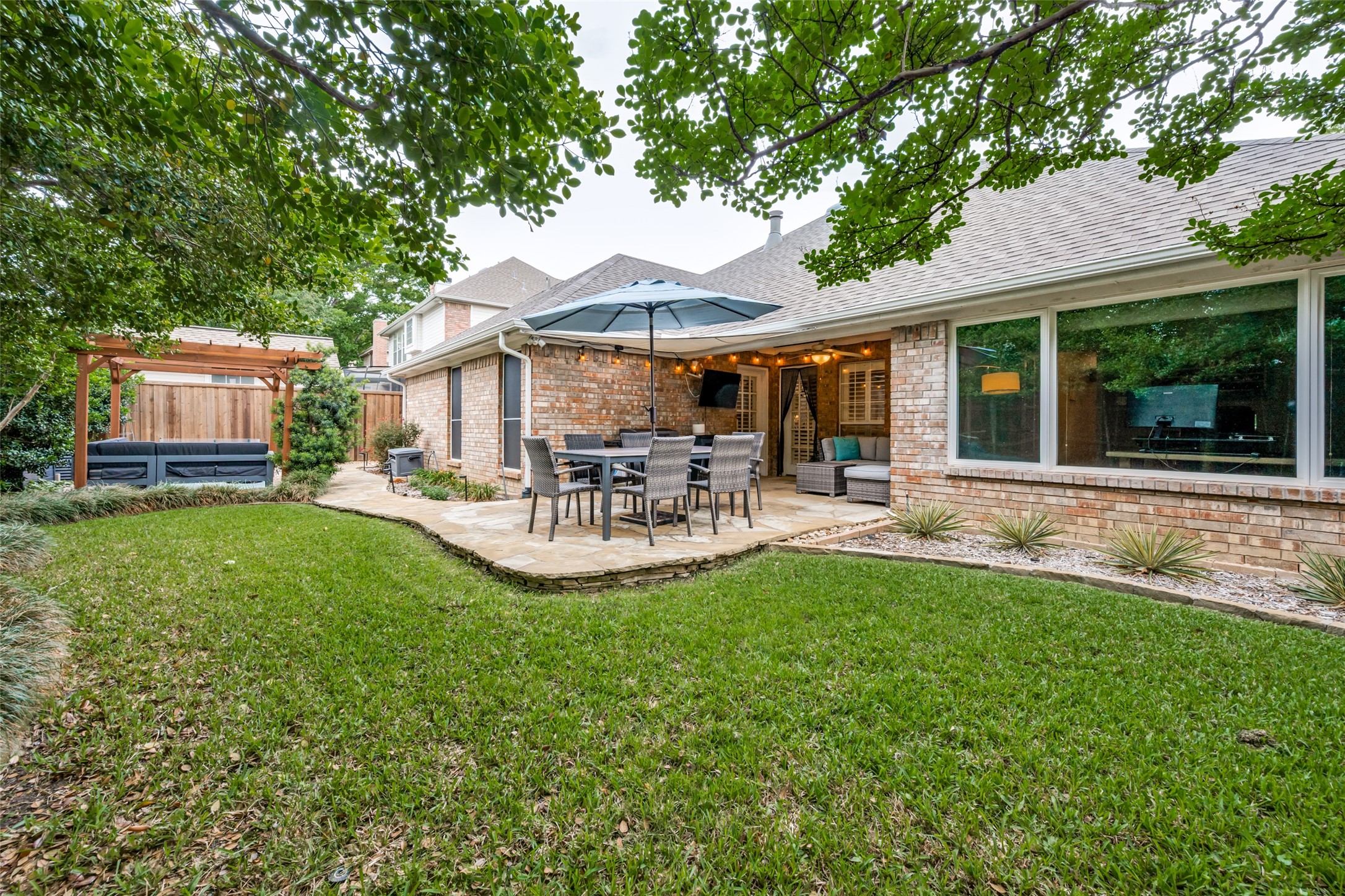 2720 Holly Brook Court Bedford TX 76021