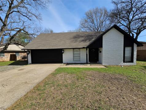 203 Timothy Trail Duncanville TX 75137