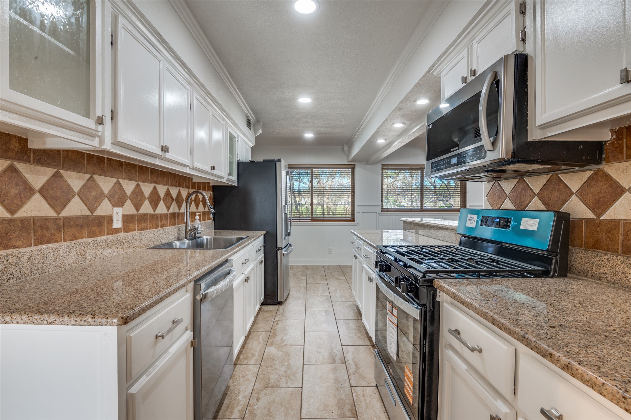 203 Timothy Trail Duncanville TX 75137