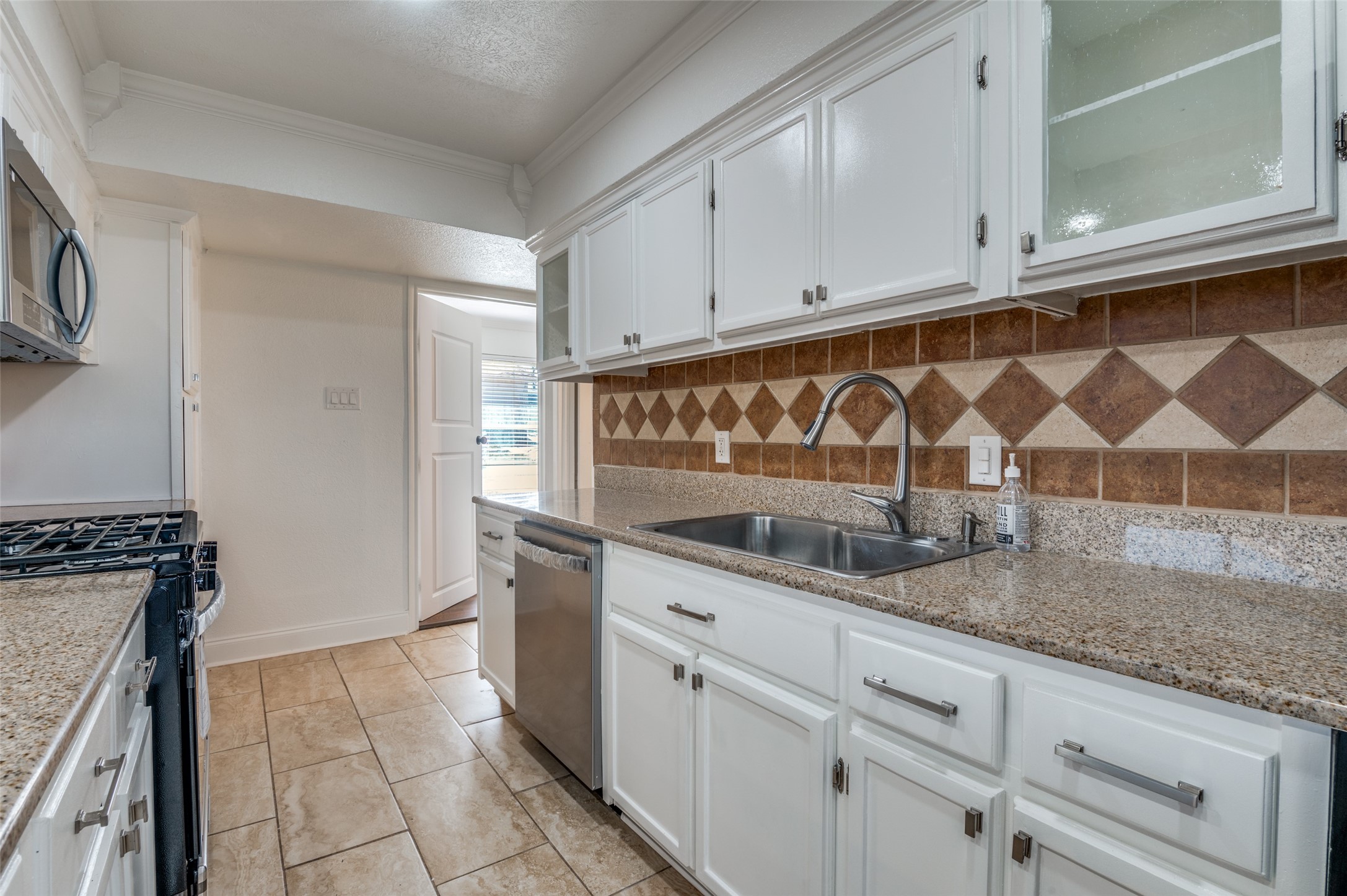 203 Timothy Trail Duncanville TX 75137