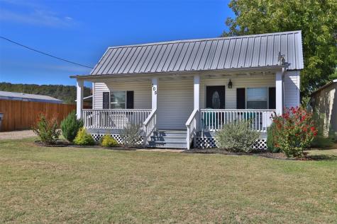 105 Pine Street Gordon TX 76453