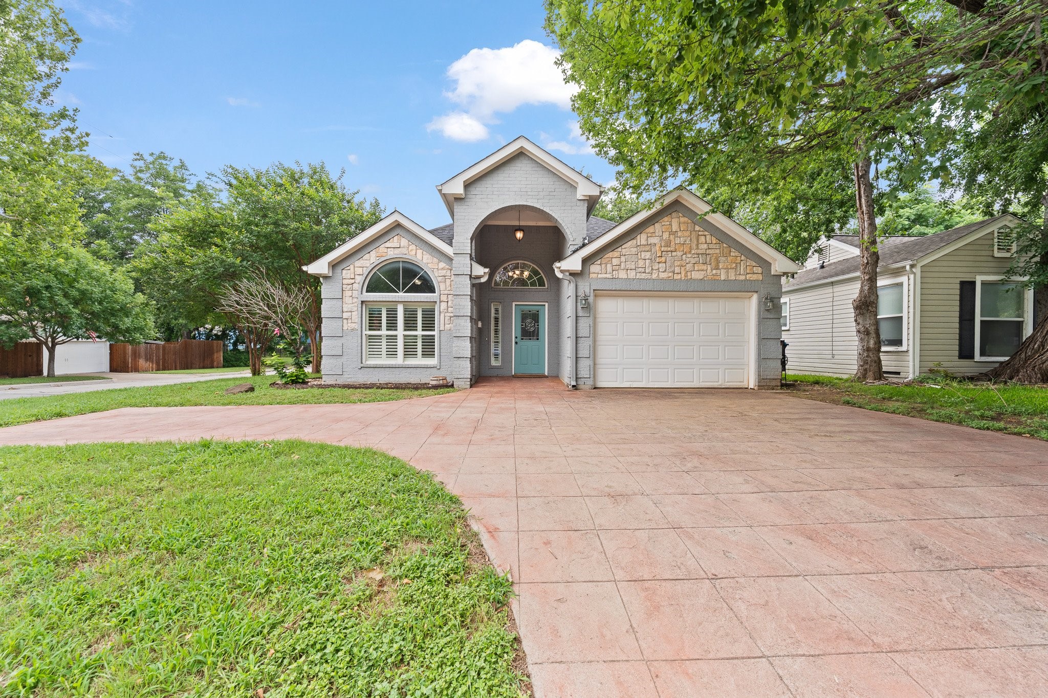 4001 Dexter Avenue Fort Worth TX 76107