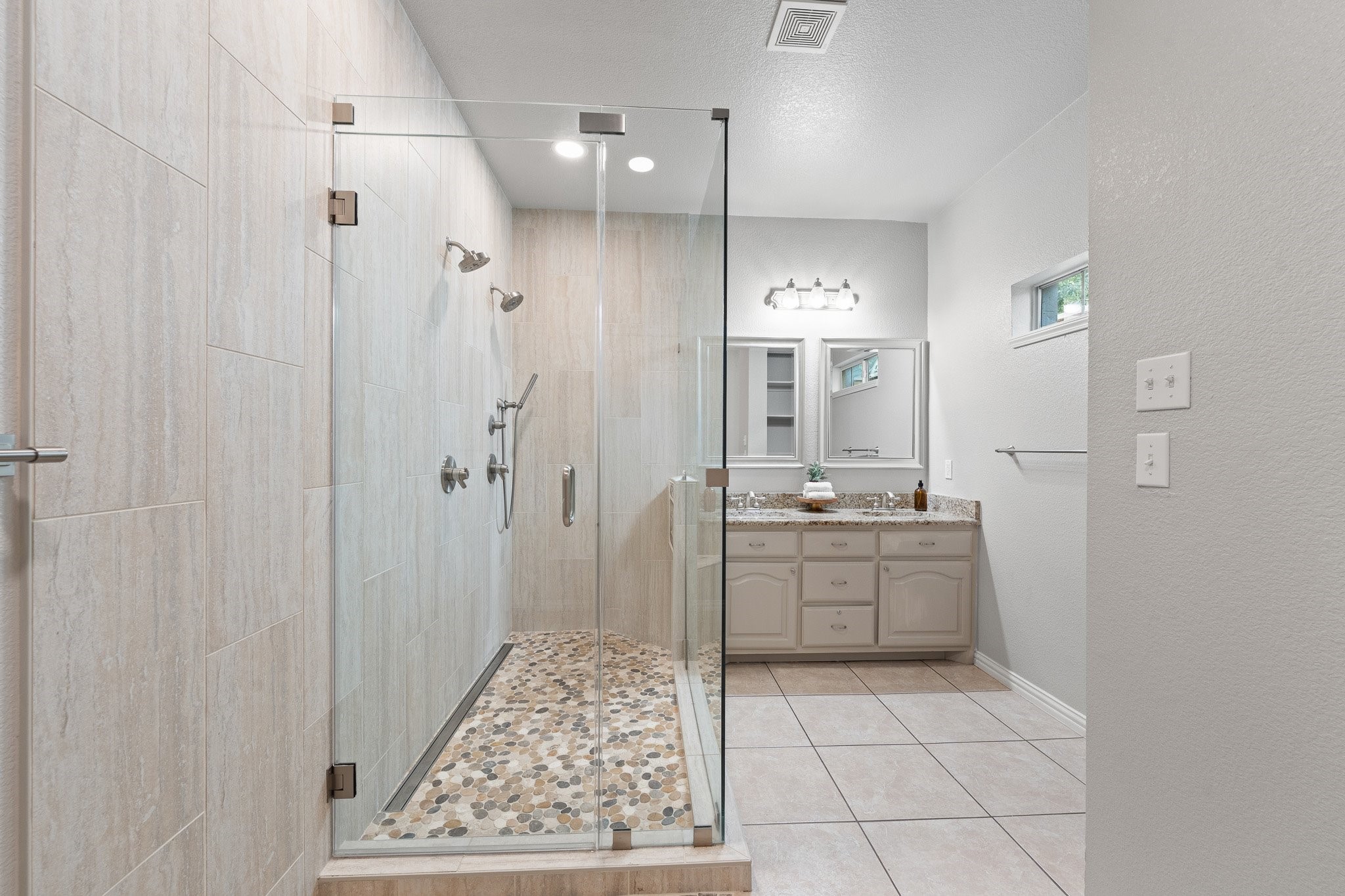 4001 Dexter Avenue Fort Worth TX 76107