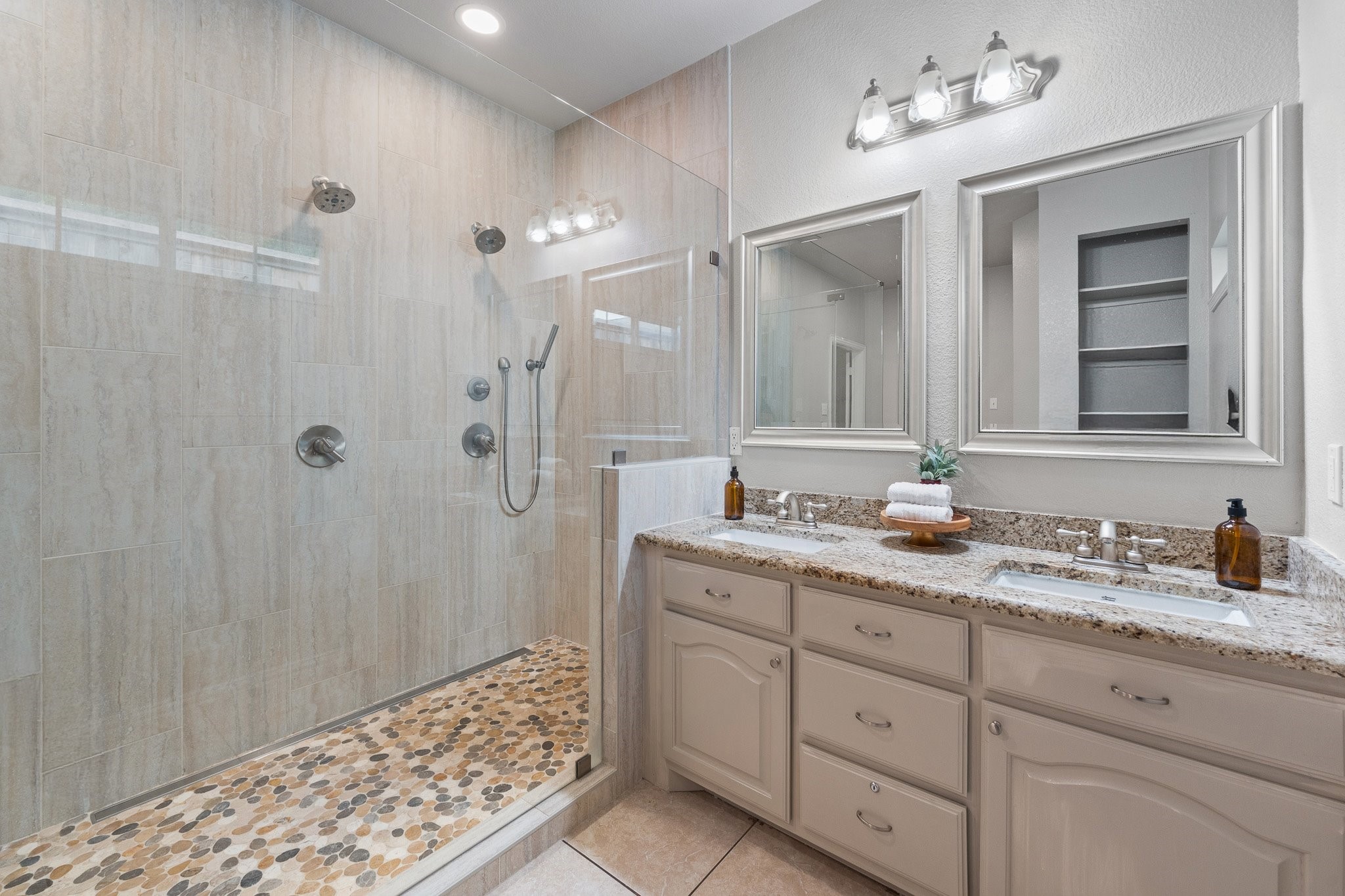 4001 Dexter Avenue Fort Worth TX 76107