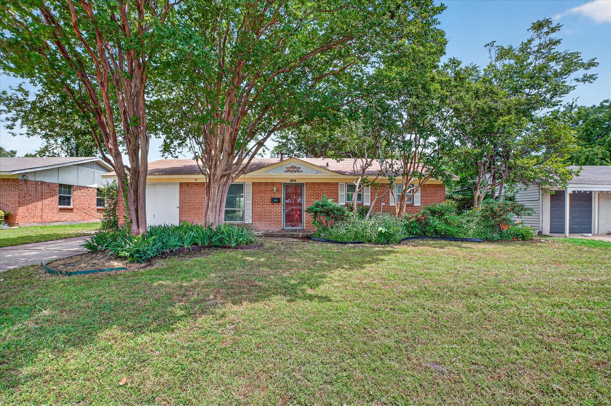 204 Island Drive Richardson TX 75081