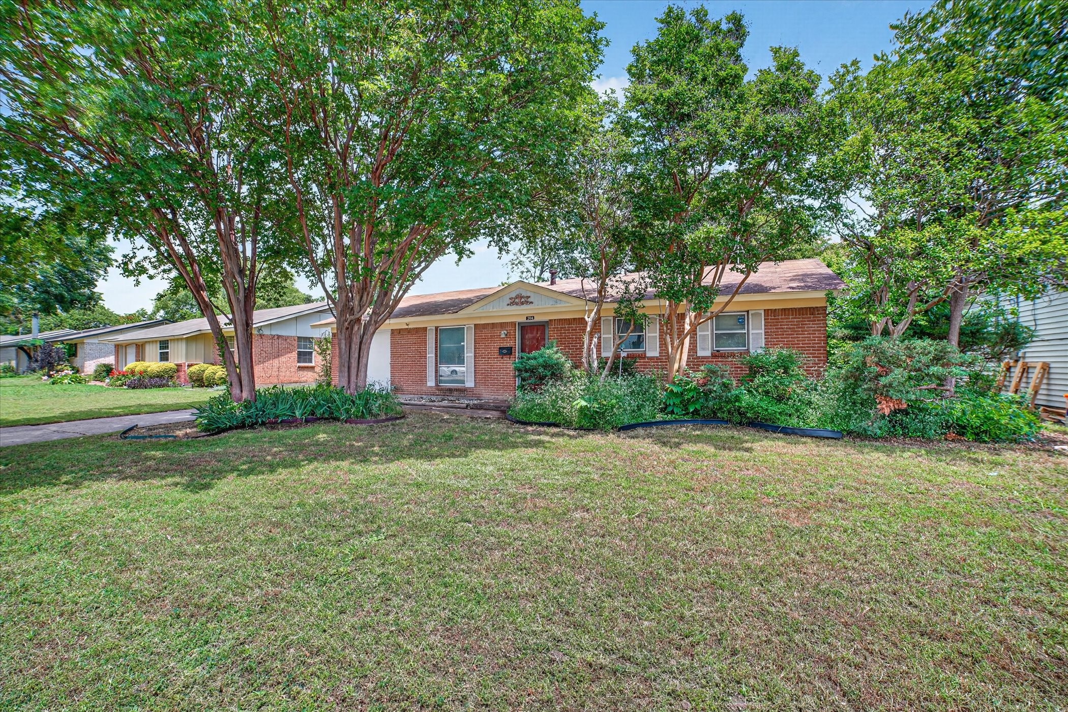204 Island Drive Richardson TX 75081