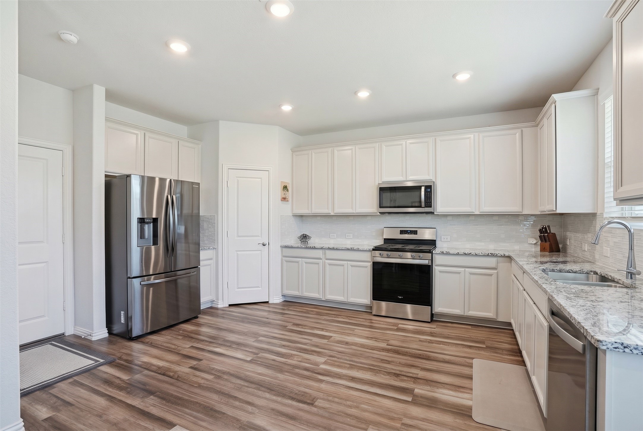 1620 Berry Ridge Trail Aubrey TX 76227