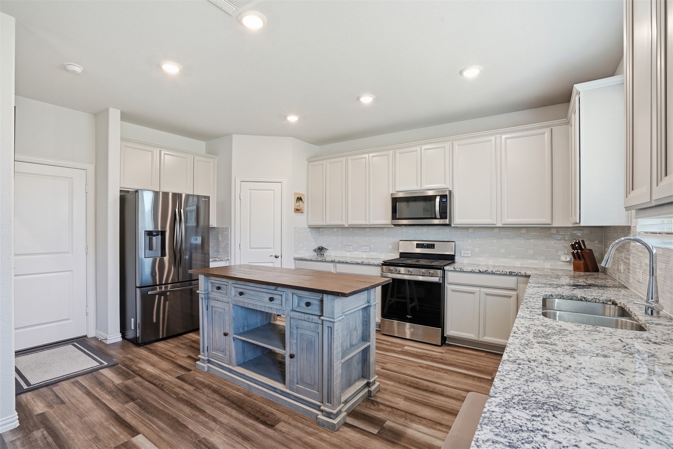1620 Berry Ridge Trail Aubrey TX 76227