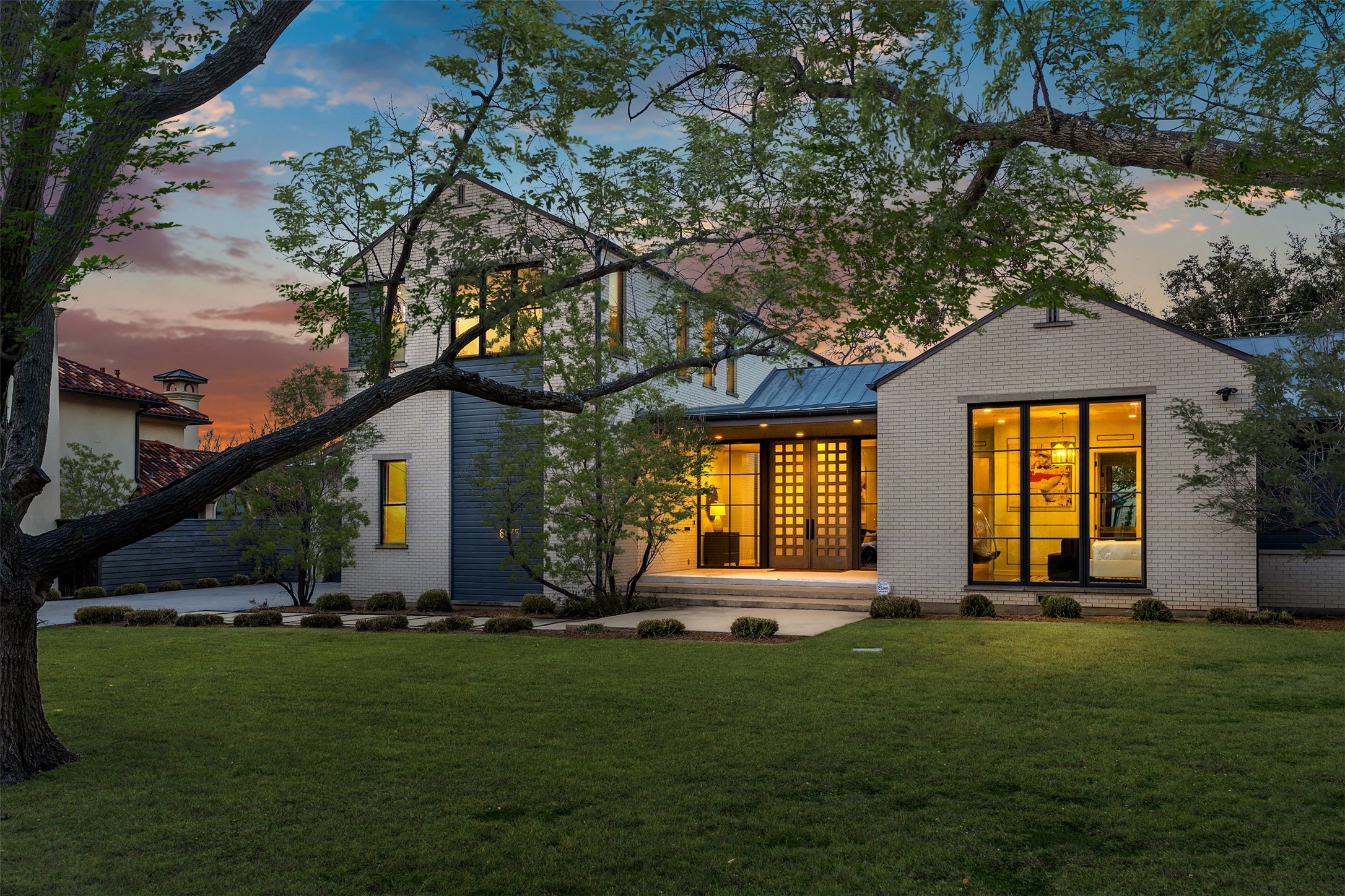 6435 Mimosa Lane Dallas TX 75230