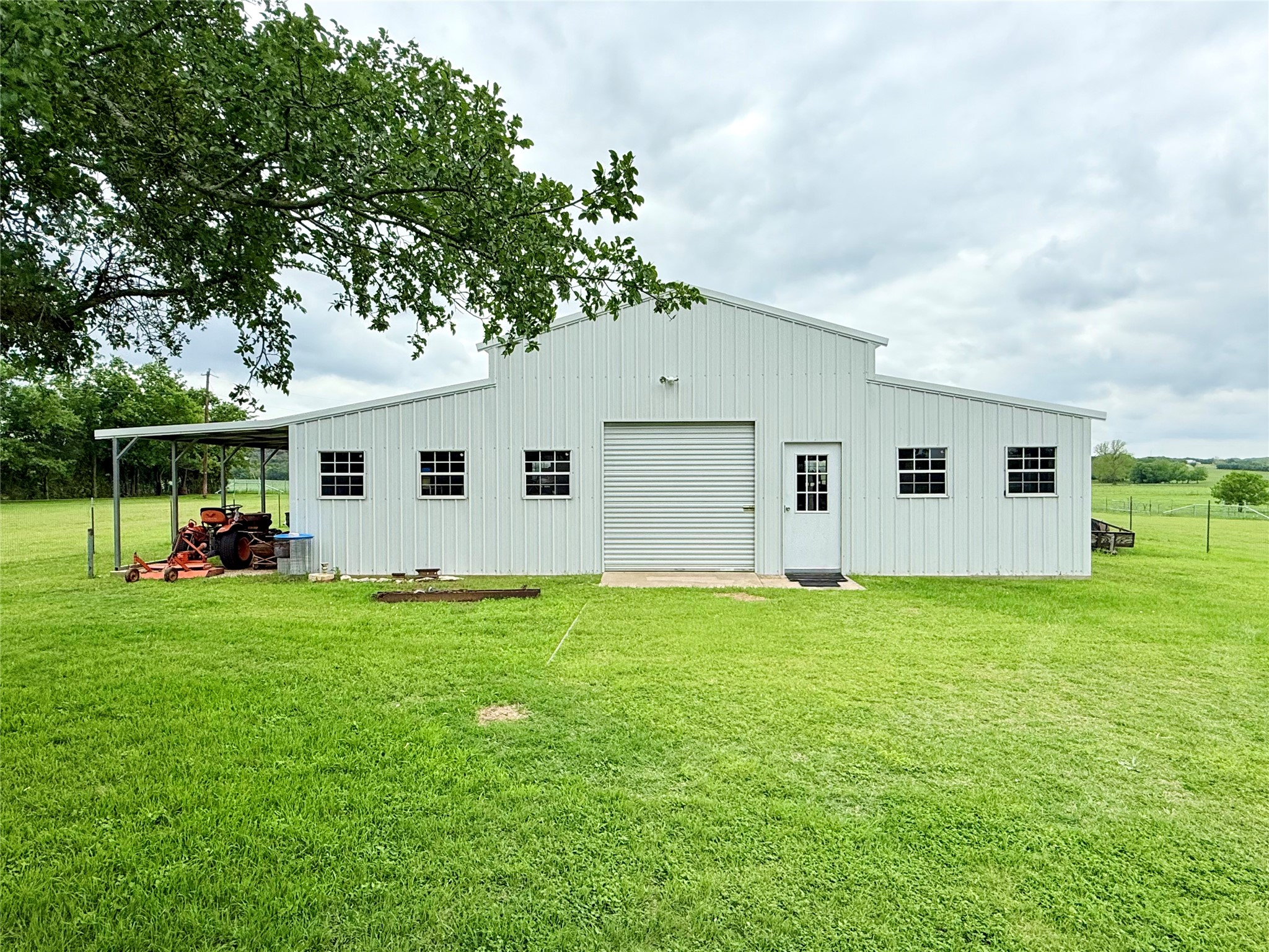 830 County Road 109 Hamilton TX 76531
