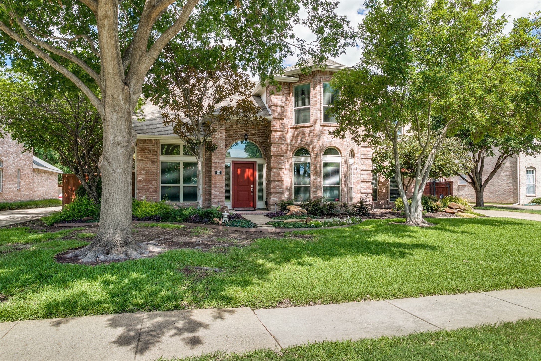 211 Richmond Court Coppell TX 75019