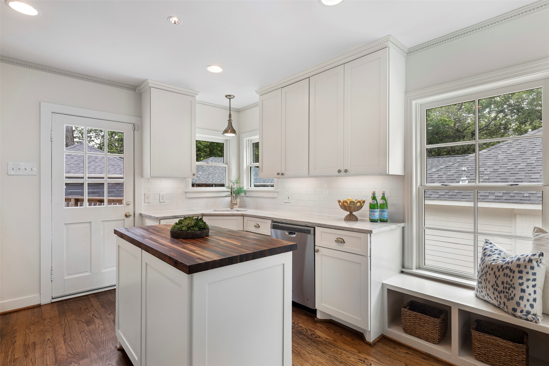 7119 Vivian Avenue Dallas TX 75223