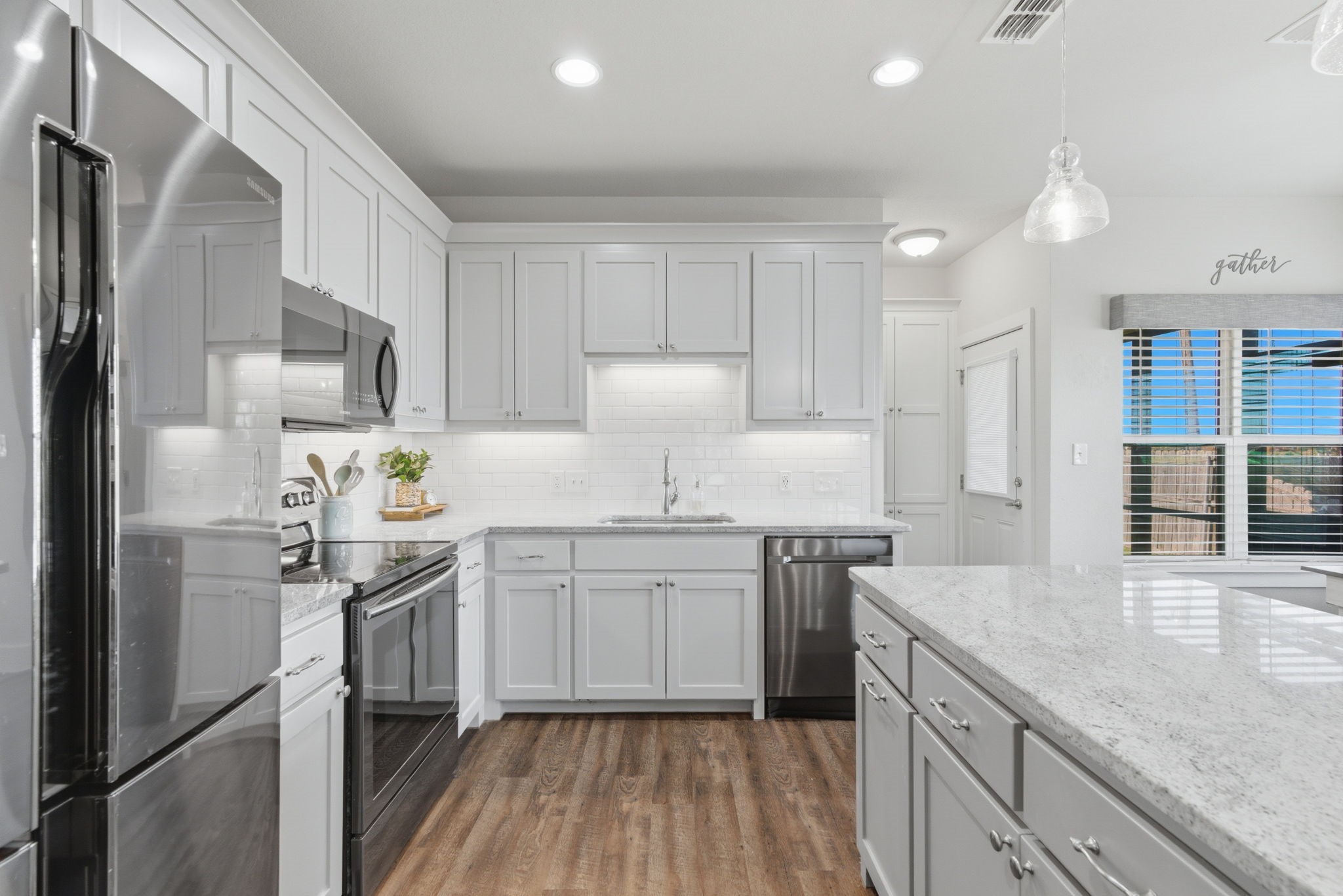 824 E Northside Drive Pilot Point TX 76258