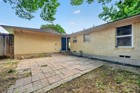 2632 Materhorn Drive Dallas TX 75228