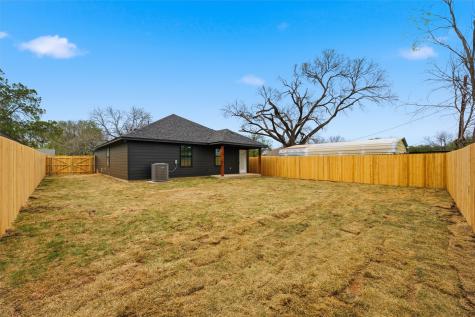 912 Church Avenue Waco TX 76706