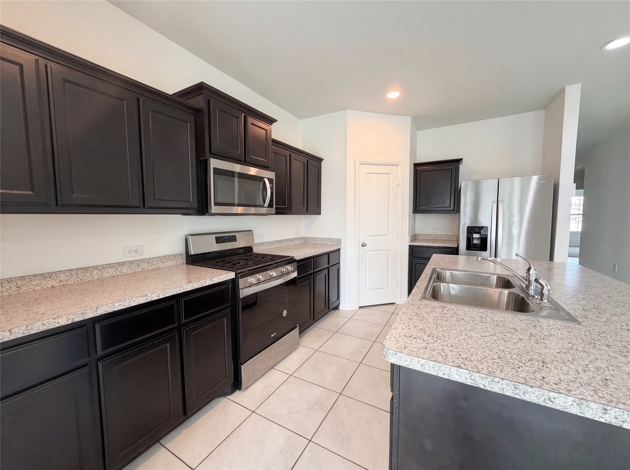 10401 Fort Teran Trail Crowley TX 76036