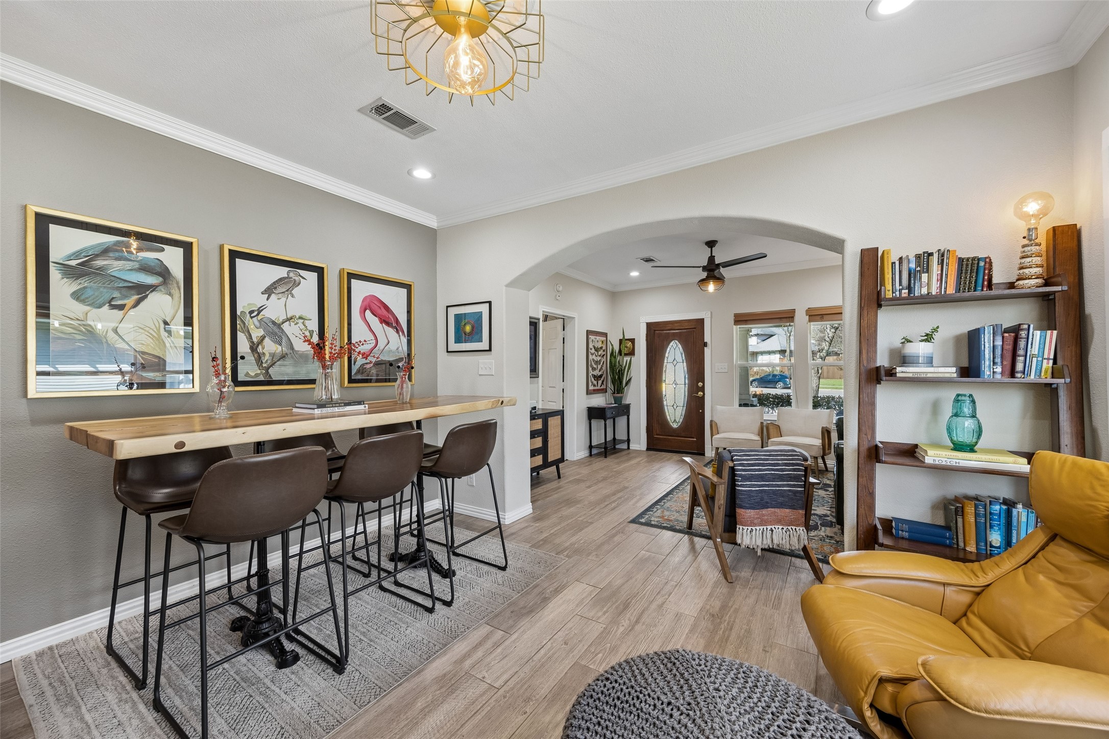 728 N Winnetka Avenue Dallas TX 75208