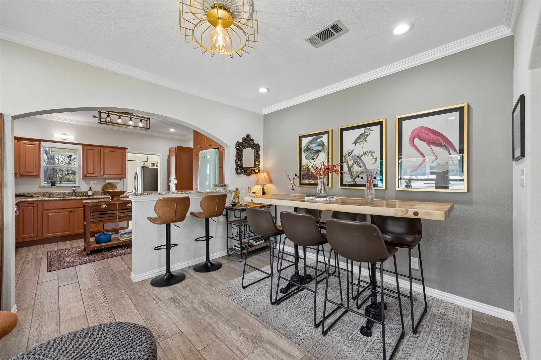 728 N Winnetka Avenue Dallas TX 75208