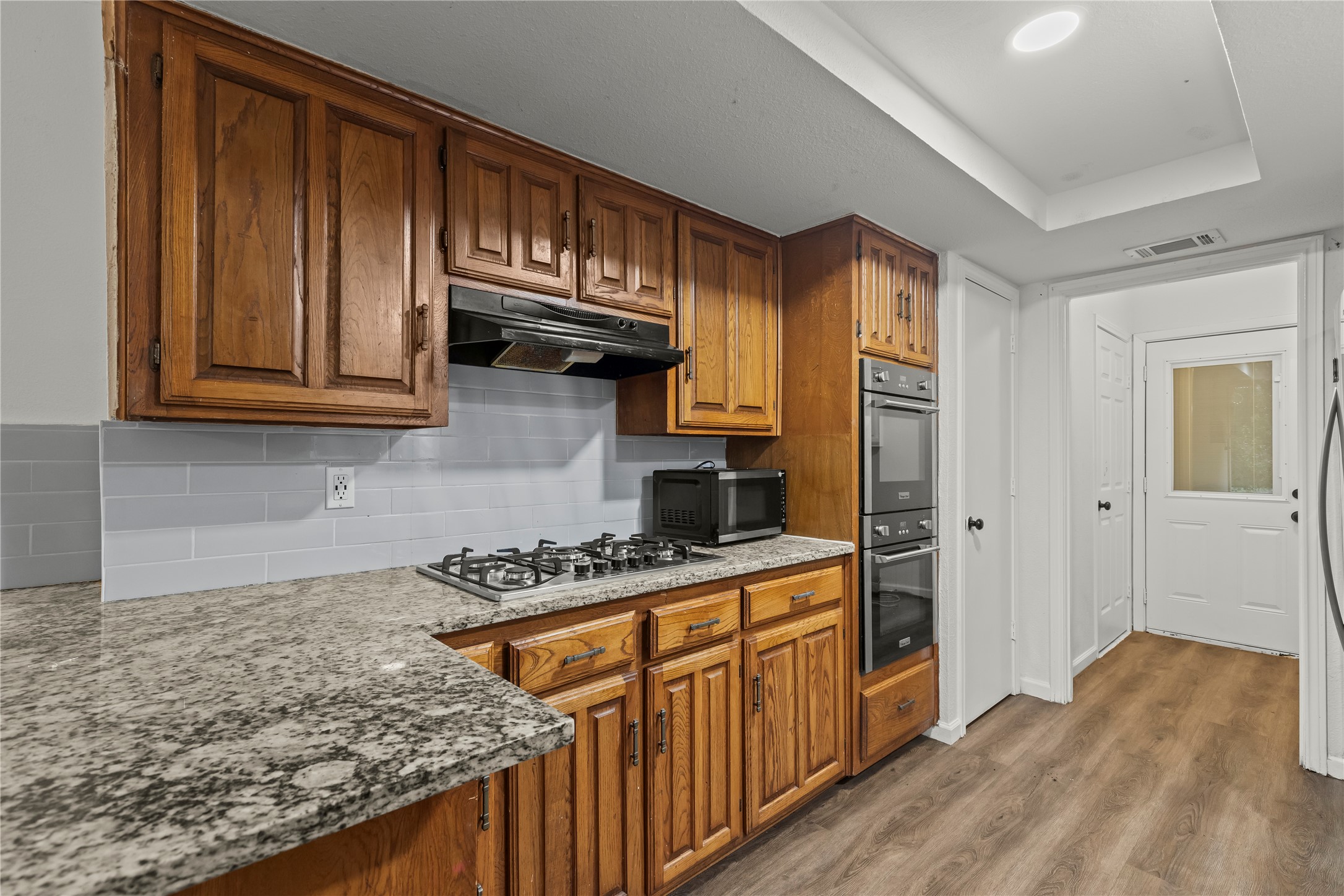 211 Willowwood Place Duncanville TX 75116