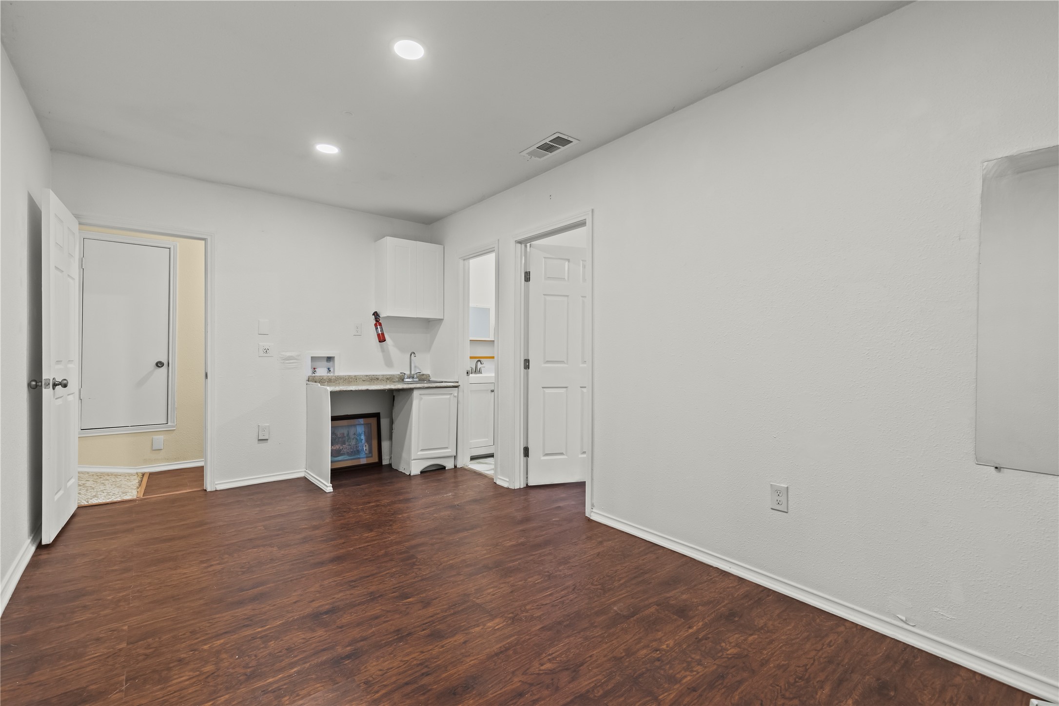 211 Willowwood Place Duncanville TX 75116