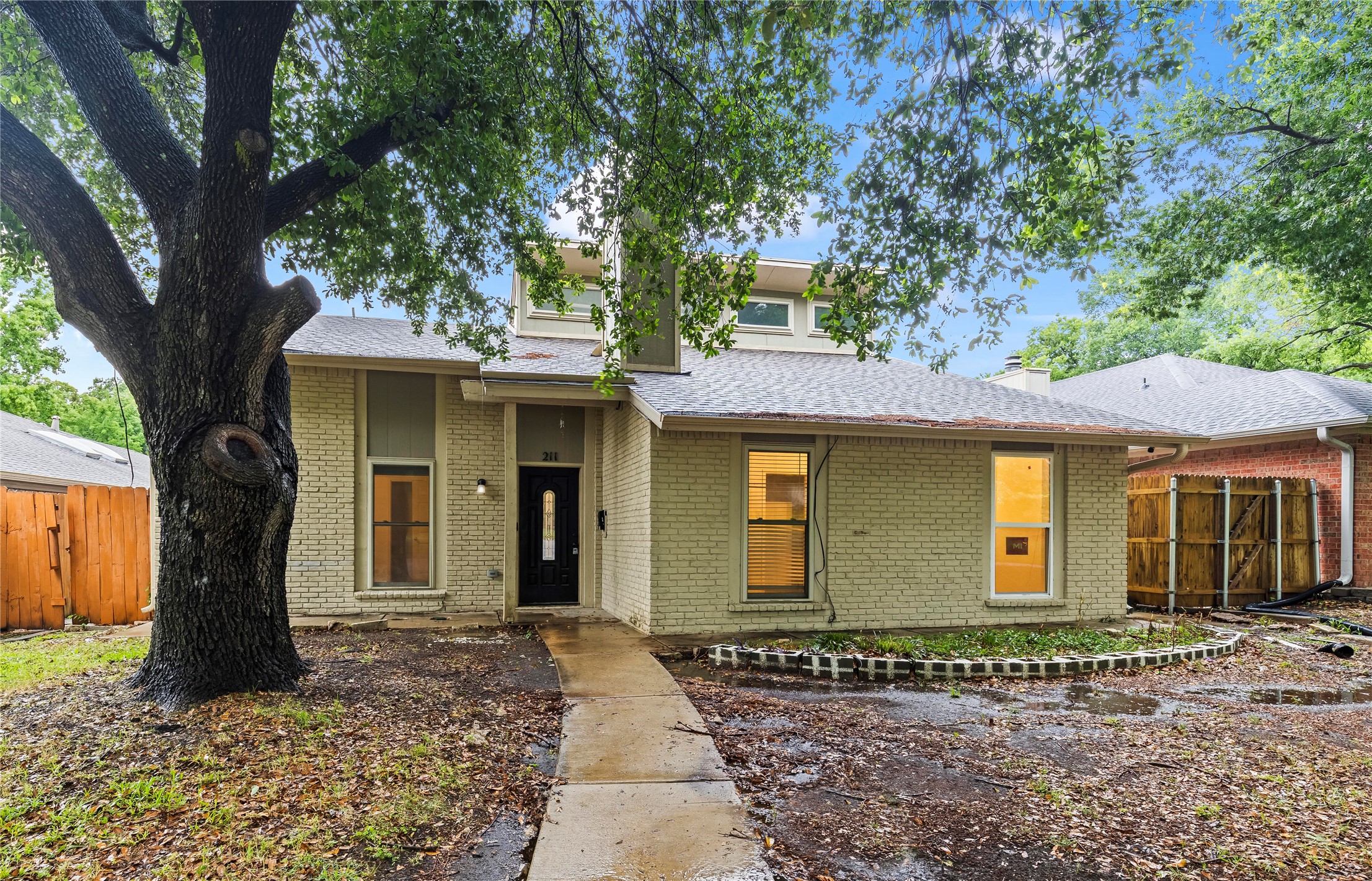 211 Willowwood Place Duncanville TX 75116