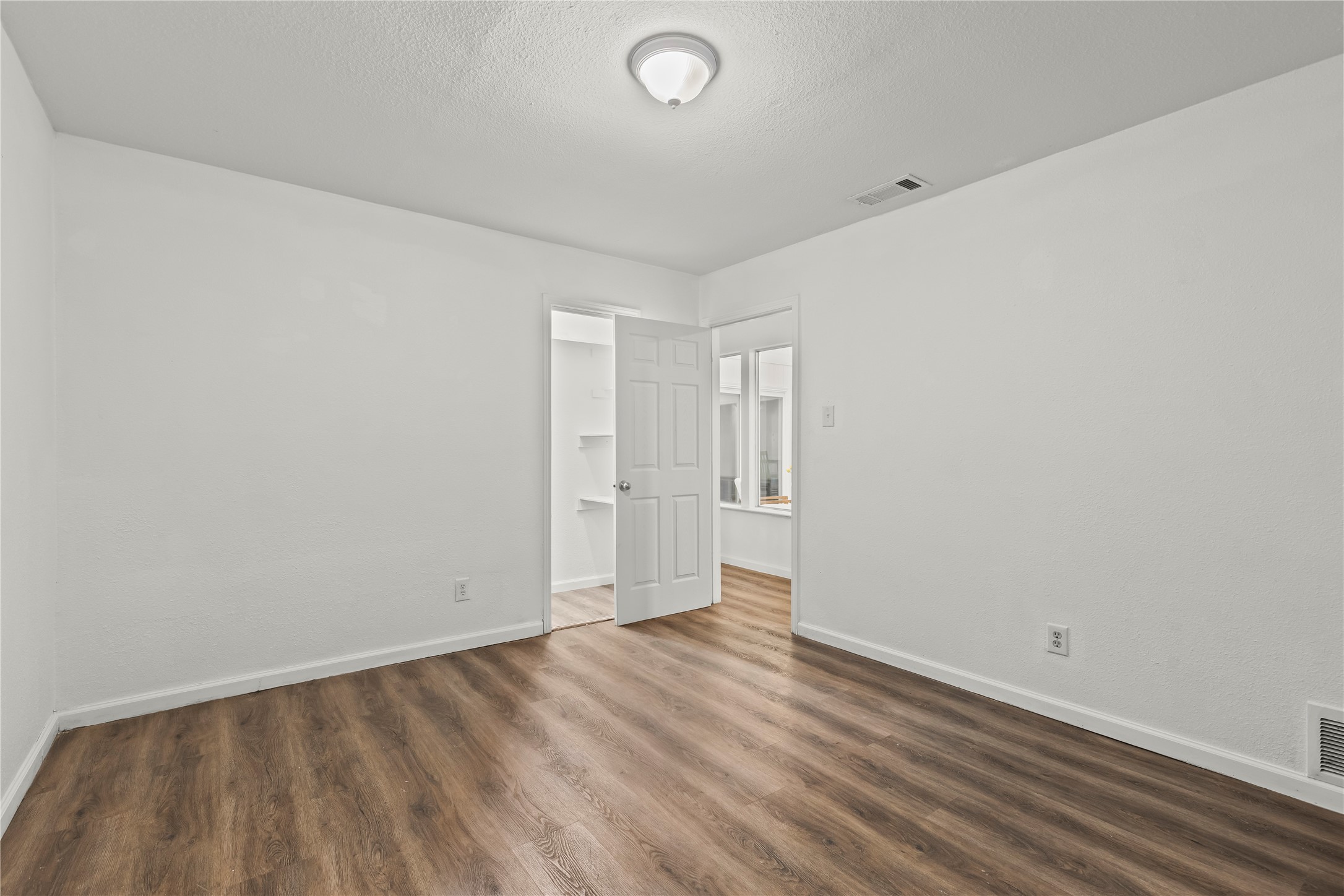 211 Willowwood Place Duncanville TX 75116