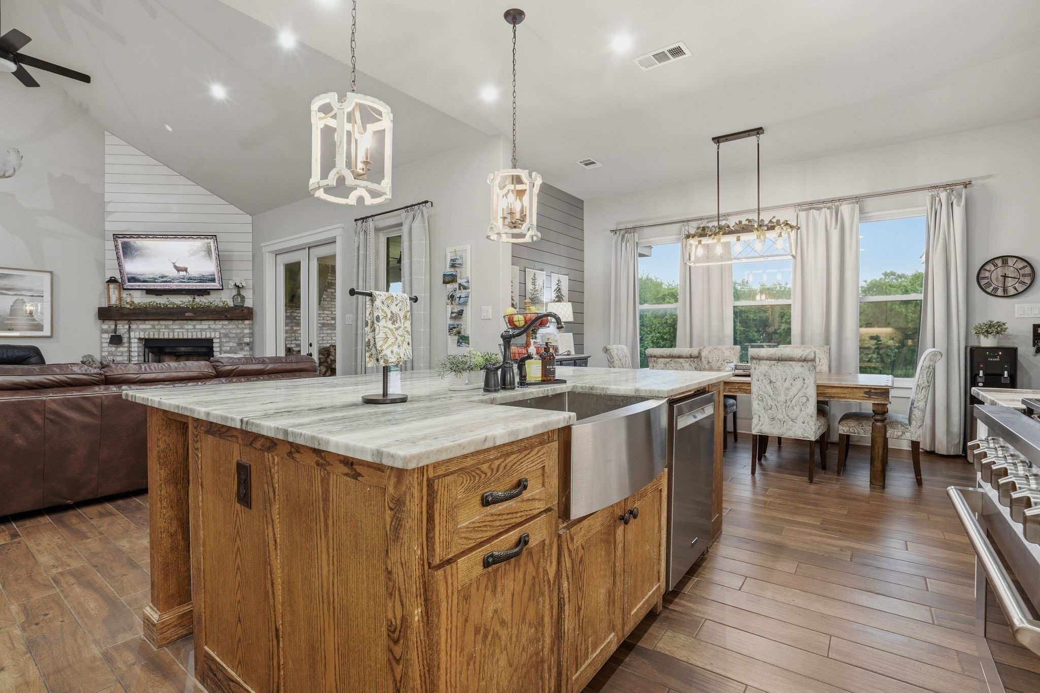 10210 Finch Road Sanger TX 76266