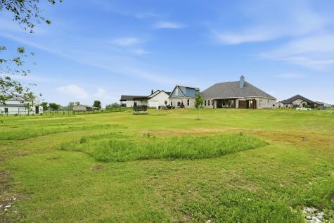 10210 Finch Road Sanger TX 76266