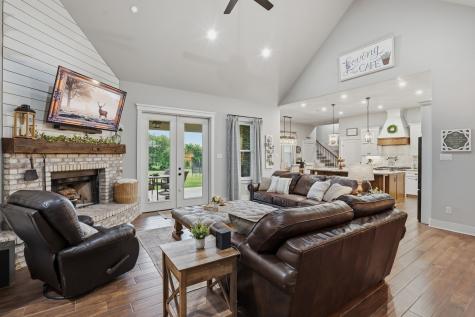 10210 Finch Road Sanger TX 76266