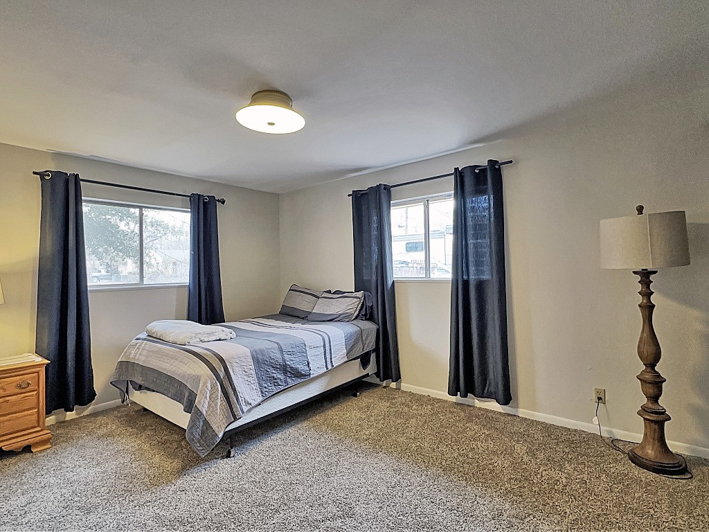 722 Belmont Street Athens TX 75751