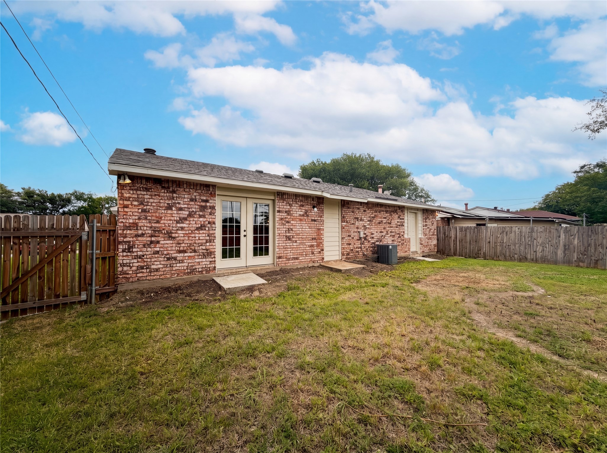7444 Sandhurst Lane S North Richland Hills TX 76182