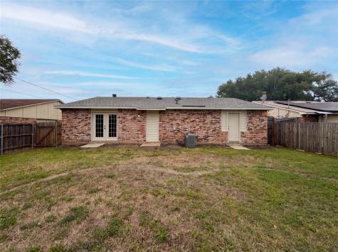 7444 Sandhurst Lane S North Richland Hills TX 76182