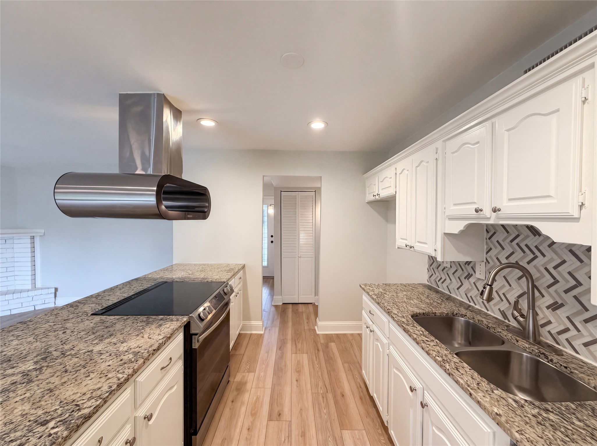 7444 Sandhurst Lane S North Richland Hills TX 76182