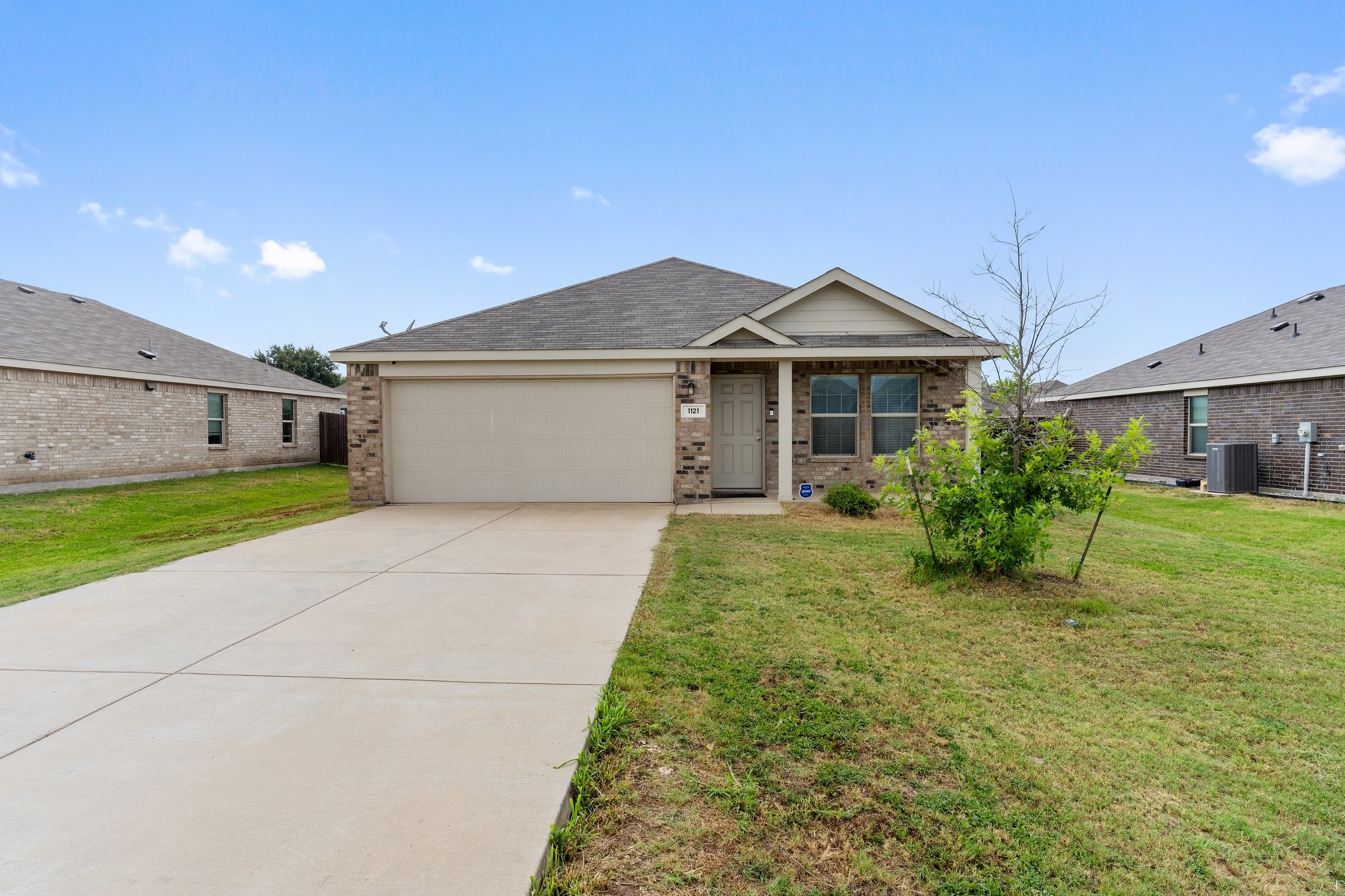 1121 Skyline Drive Hutchins TX 75141