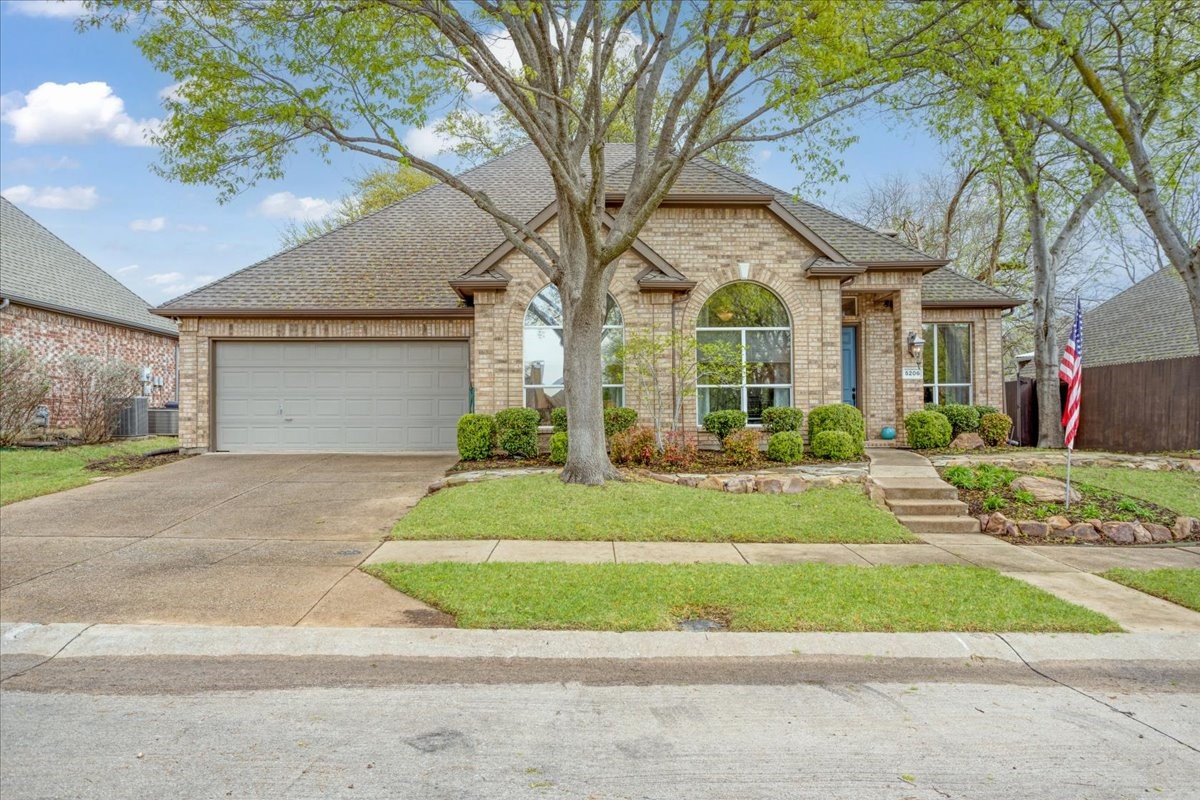 5206 Hawks Nest Mckinney TX 75072