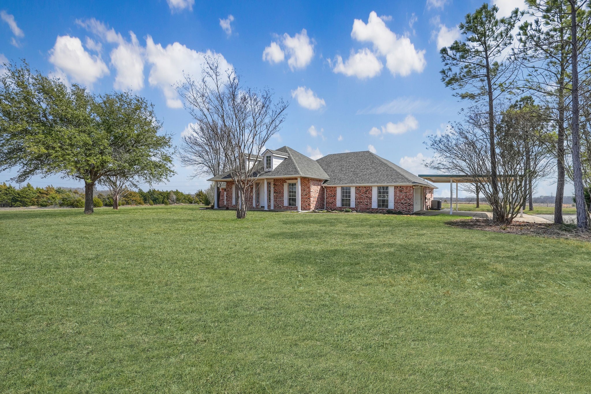 1511 S Munson Road Royse City TX 75189